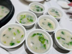 -老船夫婚宴婚庆会馆(延吉路店)