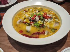 -吕氏疙瘩汤·新派鲁菜(济南万象城店)