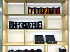 -CHANEL(恒隆广场店)