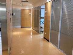 -瑞尔齿科(上海长风大悦城店)