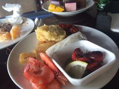 -荣誉国际酒店-云顶旋转餐厅