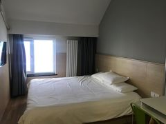 -海友酒店(北京雍和宫地铁站店)