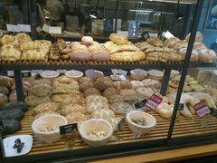 -焙丽拾光(麦凯乐直营店)
