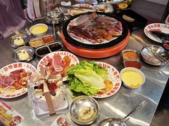 -哈哈碳都·牛肋条无限自助烤肉(宝龙店)