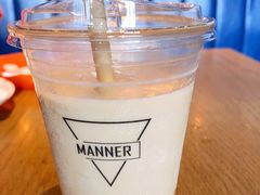 -Manner Coffee(白玉兰广场店)