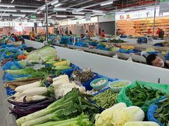 自助取餐区-万家邻里彩香菜市场