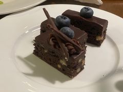 -昆山琶拉帝诗酒店·河畔咖啡厅Riverside Cafe