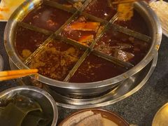 -邓莽子老火锅(中兴路总店)