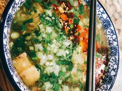 -陇上全荟兰州传统牛肉面(延吉路店)