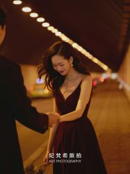 -纪梵希旅拍婚纱摄影(大连总店)