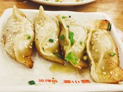 -小姜锅贴(凤凰街店)