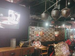 -吃饭皇帝大土家民族菜(正大广场店)