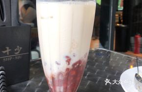 Milk and Red Bean Ice