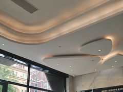 -粤港恒生口腔连锁(环球店)
