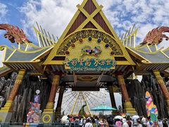 -七彩云南欢乐世界