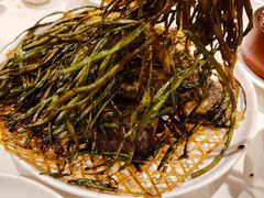 葱烤鸦片鱼头-老吉士酒家(天平路店)