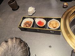 -铭牛烧肉·和牛海鲜自助(高新月牙湖店)