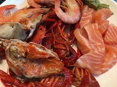 -上海齐鲁万怡大酒店·辣椒屋咖啡厅