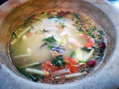 高汤锅底-抚仙湖生态石锅鱼野生菌(告庄店)