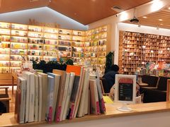 -猫的天空之城概念书店(印象城购物中心店)