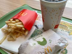 -麦当劳(新天地得来速店)