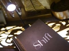 -Shift cocktail bar鸡尾酒吧