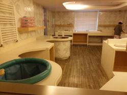 -知爱母婴专护全套房月子会所(新华路店)
