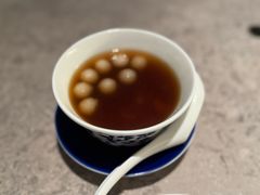 红糖金耳百合炖秋月梨-广州文华东方酒店·江-由辉师傅主理