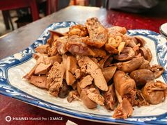 -余杨鸭鸭餐厅