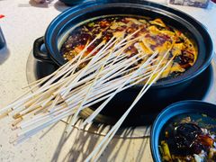 小郡肝串串-钢管厂歆瑞源油卤串串香(春熙路太古里店)