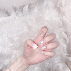 -初NAIL日式美甲美睫沙龙