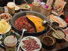 -萍姐火锅·公路夜市(武汉首店)