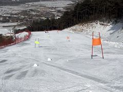 -辽阳弓长岭温泉滑雪场
