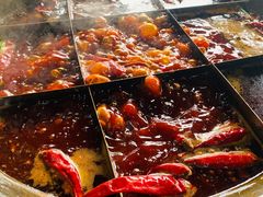 -正南齊北重庆老火锅(光华村直营店)