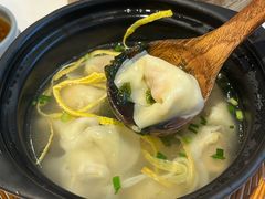 -馋三尺蟹粉小笼(人民广场店)