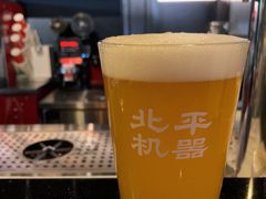 捏爆百香果-Take A Bite·TAB汉堡