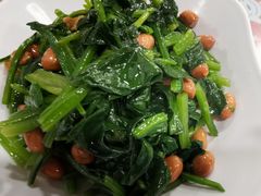 菠菜拌花生米-宝源饺子(麦子店街店)