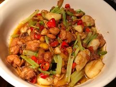 -洞庭土菜小炒馆(易发广场店)