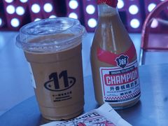 -港究茶·冠军丝袜奶茶(皇庭广场店)