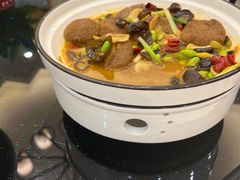 -香山湖家家宴(中山陵店)