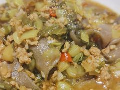 -味上湘菜馆(阿波罗店)