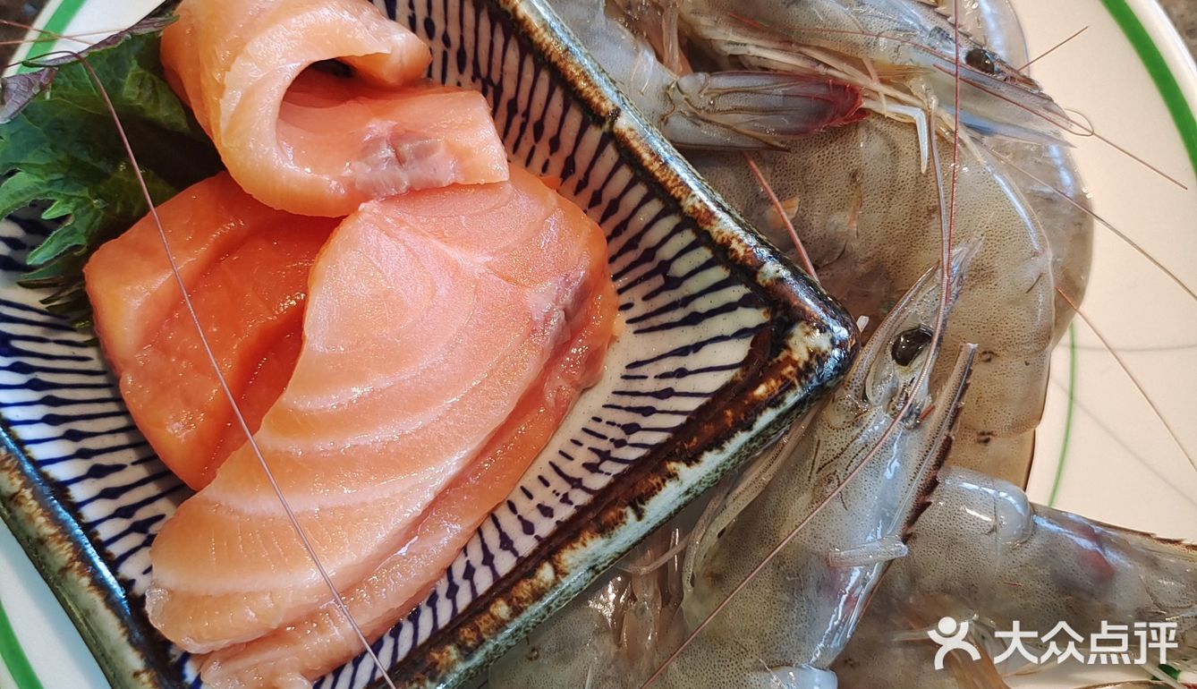 这是我吃的品种最丰富的自助餐，价格还不贵