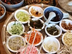 -包整·丝娃娃(一览甲秀楼风景店)