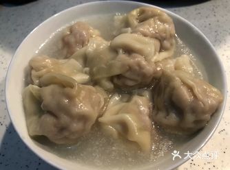 好吃的不得了的蟹籽虾仁云吞