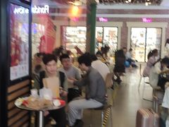 -麦当劳(中二横路店)