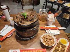 -阿润打边炉·鲜切鸡煲(华漕店)