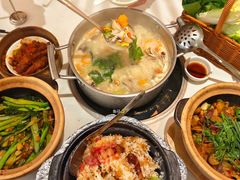 -煲王粤菜餐厅(中侨中心店)