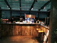 -HIGH FIVE哈福手工汉堡(桂林路店)