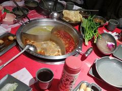 -谭鸭血老火锅·匠心(环球港旗舰店)