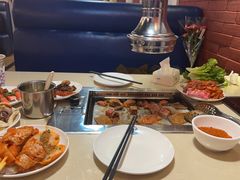-爱客得牛排海鲜烤肉·火锅自助(春熙路黑金好店)